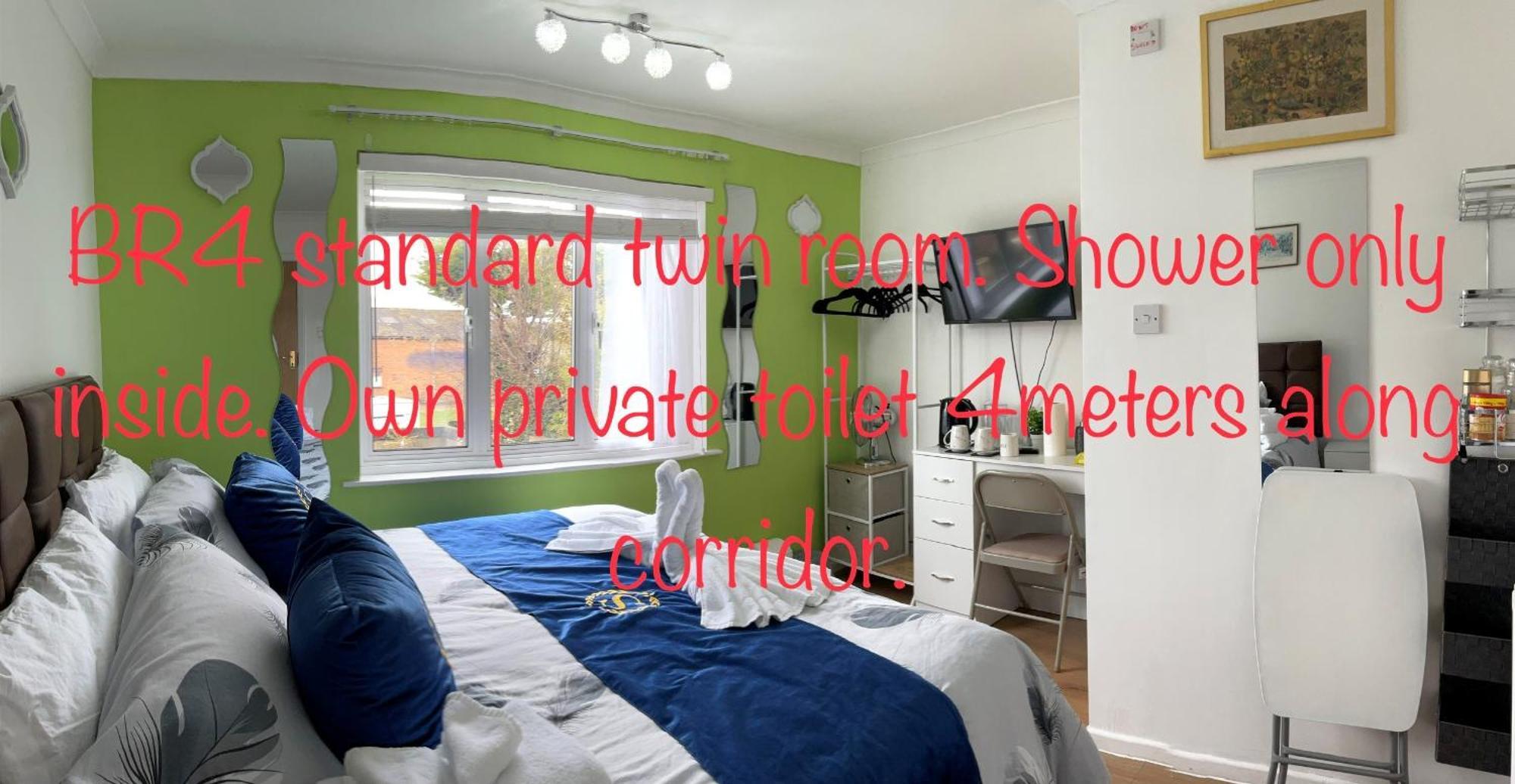 לינה וארוחת בוקר ניופורט Ponders End מראה חיצוני תמונה